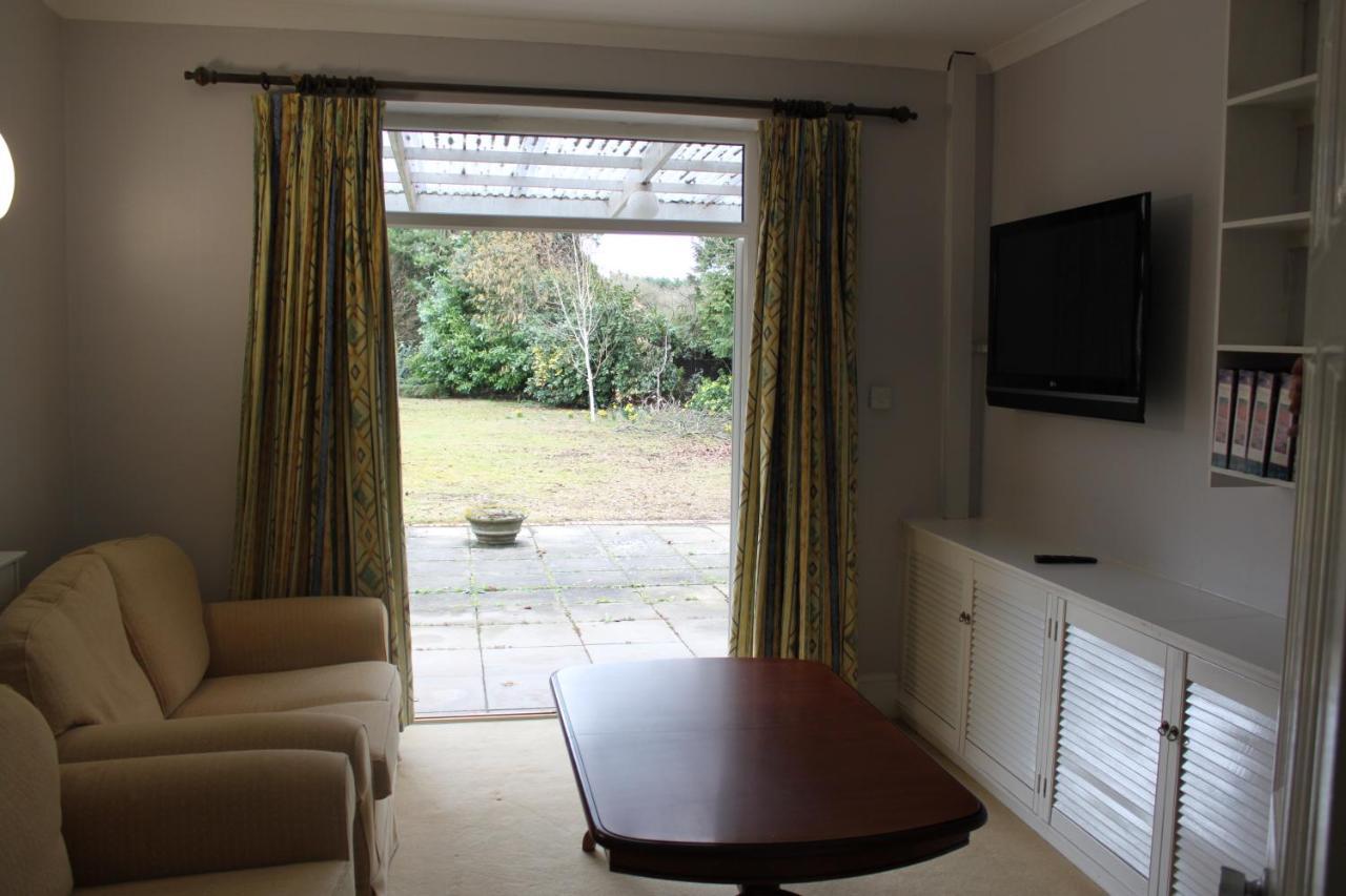 Brookside Lodge Baldock Exterior foto